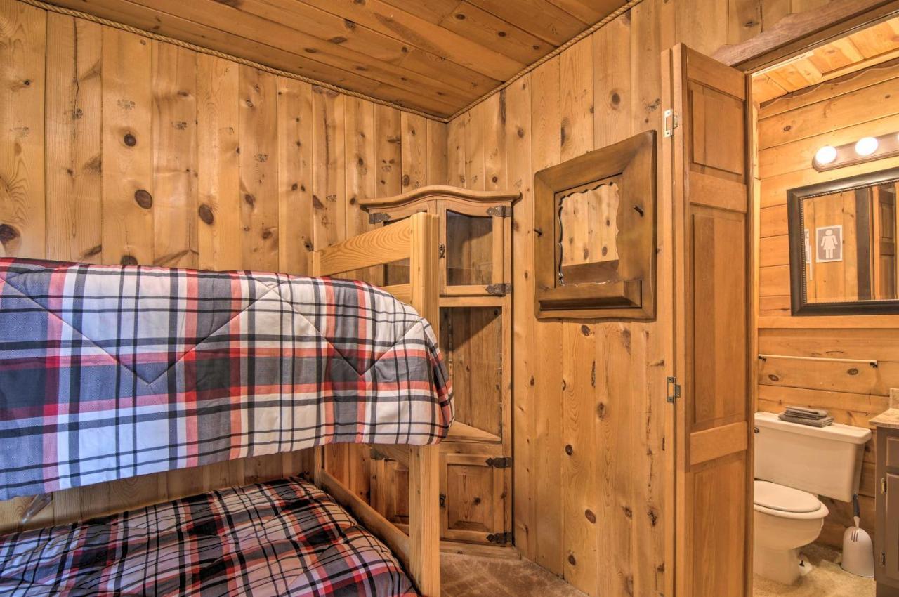 Pet-Friendly Duck Creek Village Retreat With Deck! Extérieur photo