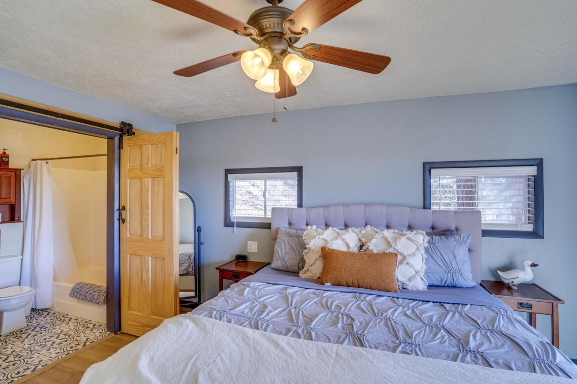 Pet-Friendly Duck Creek Village Retreat With Deck! Extérieur photo